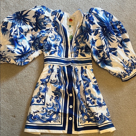 Floral Blue and White Dress with Puff Sleeves - Picture 1 of 1